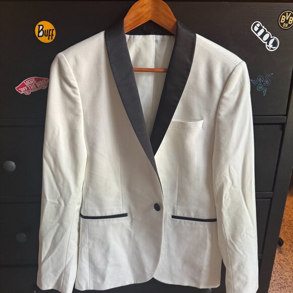 ASOS Tuxedo Dinner Jacket - Picture 2 of 6